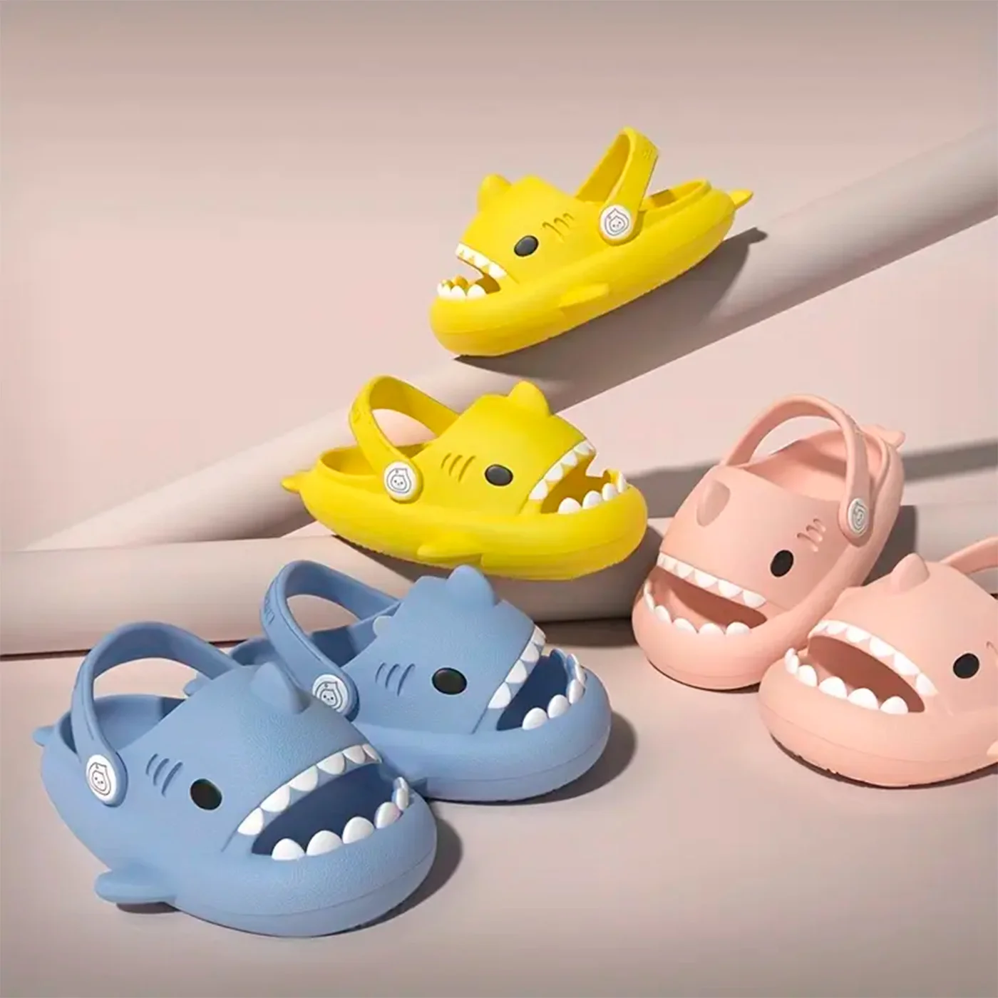 Chanclas para niños y adultos