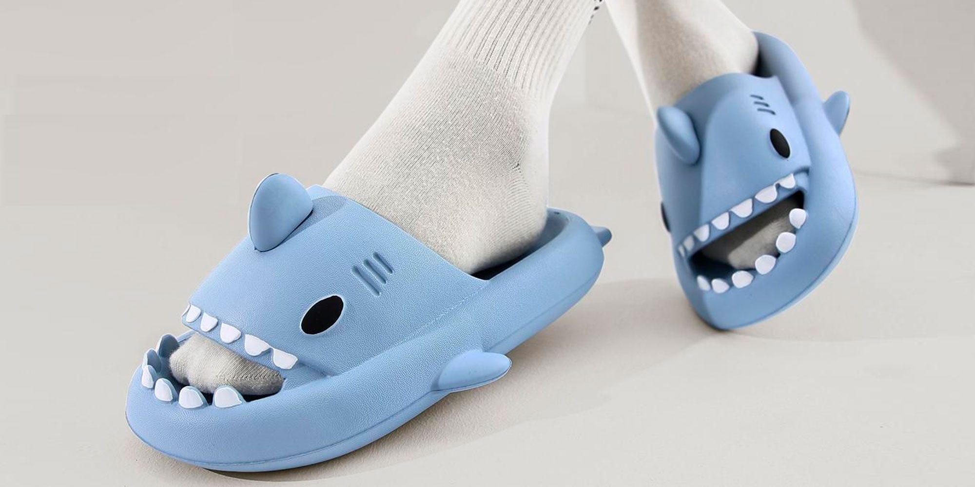 las-chanclas-tiburon